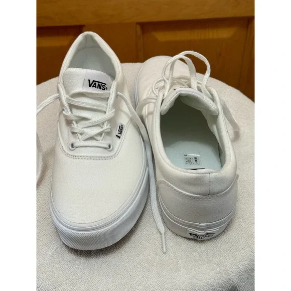 New In Box, VANS Women's White Size 10 Sneaker - Picture 7 of 14